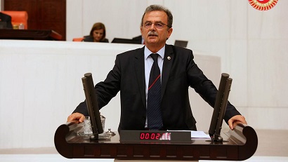 GİRGİN: SENDİKAL ÖZGÜRLÜĞE KET VURANLAR DİKENE SU VERENLERDİR