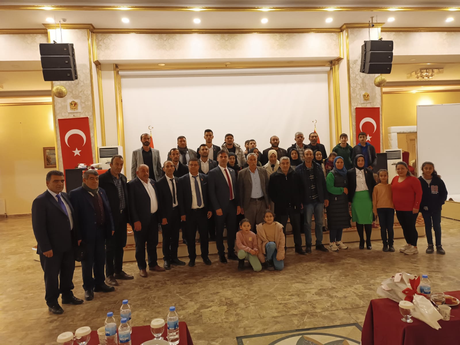 Aydınlık Gelecek Partisi Mardin 1. Olağan Kongresi’ni Yaptı