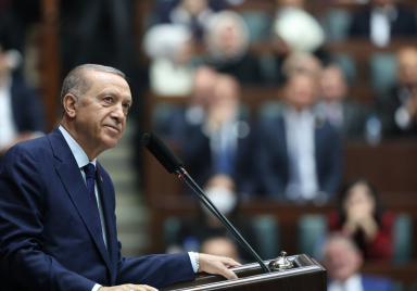 Cumhurbaşkanı Erdoğan: “Memurlarımıza ve tüm emeklilerimize 2023 yılı ocak ayı maaş artışlarının yüzde 30 olarak uygulanacağı müjdesini veriyoruz.”