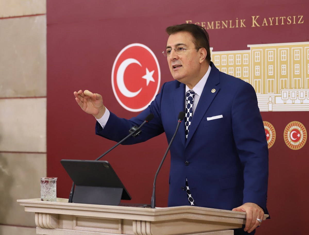 AYDEMİR İKTİDARIN KONUT PROJELERİNİ SAVUNDU….