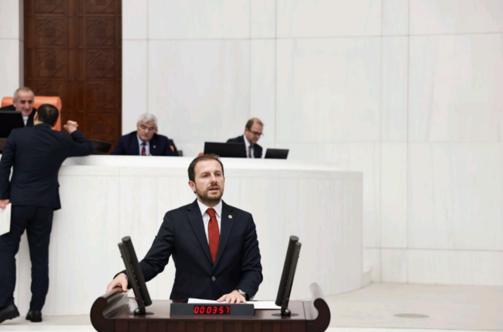 BURSA HALKI SAHADA KOŞTURAN AHMAT KILIÇ”A TEŞEKKÜR EDİYOR