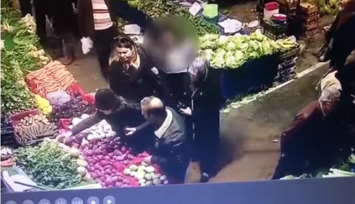 YALOVA KAPALI PAZAR DA TIRNAKÇI HIRSIZLAR YAKALANADI