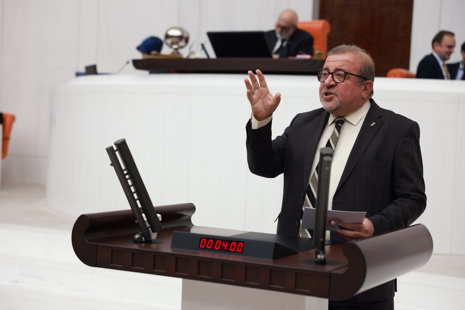 ANTALYA”NIN SORUNLARINI KEMAL BÜLBÜL TBMM DE DİLE GETİRDİ.