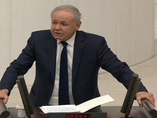 ÜCRETLİ ÖĞRETMENLERİN SORUNLARI TBMM GENEL KURULUNDA DİLE GETİRİLDİ