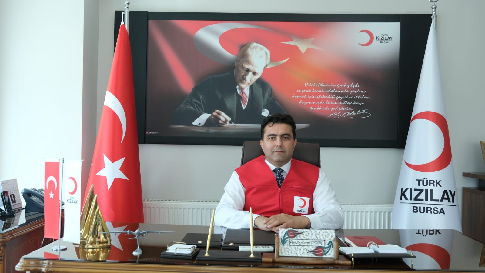 TÜRK KIZILAY BURSA İL MERKEZİ BAŞKANI TUTANÇ’TAN; AYNİ NAKDİ YARDIM VE KAN BAĞIŞI ÇAĞRISI