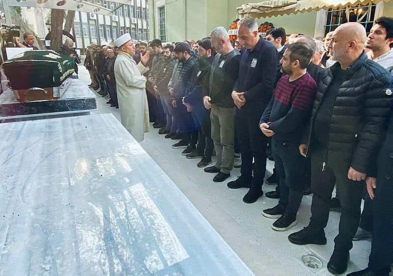 Taner Savut’u son yolculuğuna uğurladık