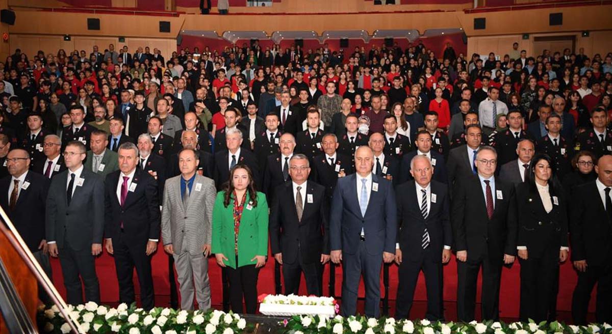 Atatürk’ün Antalya’ya Gelişinin 93’üncü Yıldönümü Coşkuyla Kutlandı