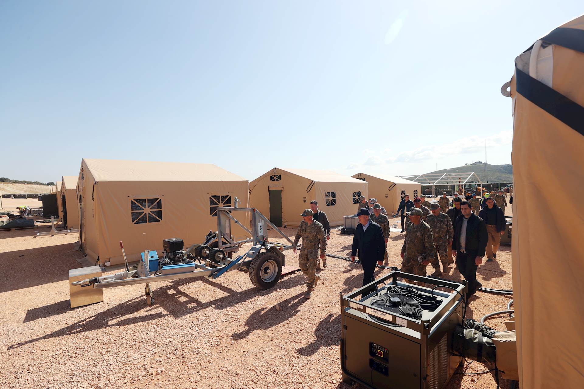 Millî Savunma Bakanı Hulusi Akar: “NATO 4 Bin Kişilik Çadıra İlave Olarak 4 Bin Kişilik Daha Çadır Gönderme Kararı Aldı”