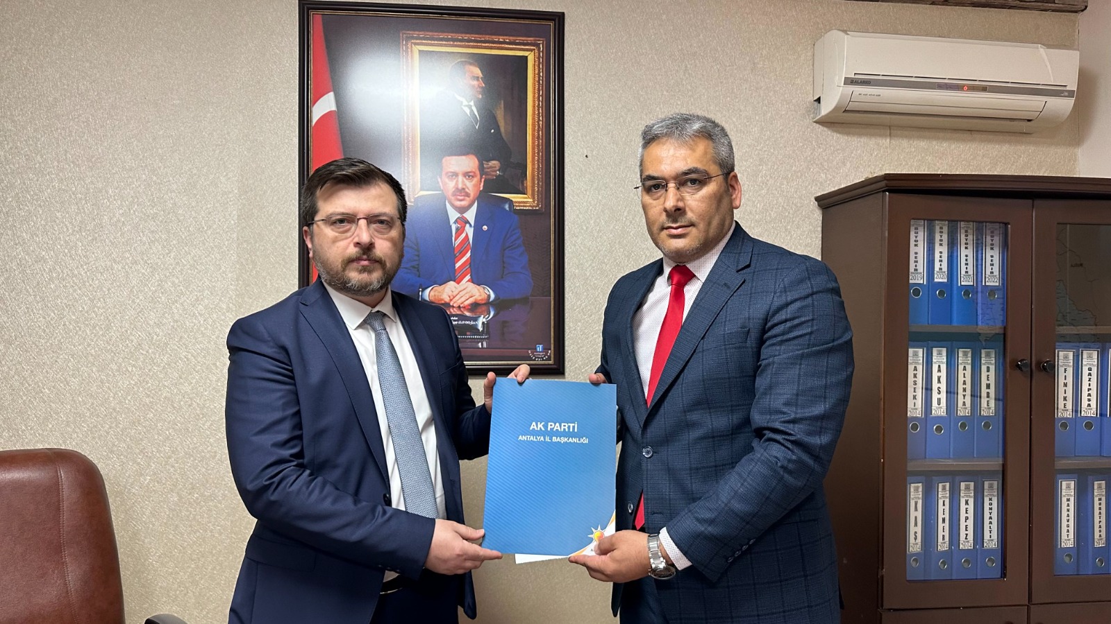 Gazipaşa’da Mali Müşavir AK Parti’ye başvurdu