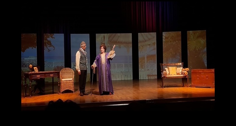 Bu Bir Efsane”Sarah Bernhardt oyunun galası yapıldı