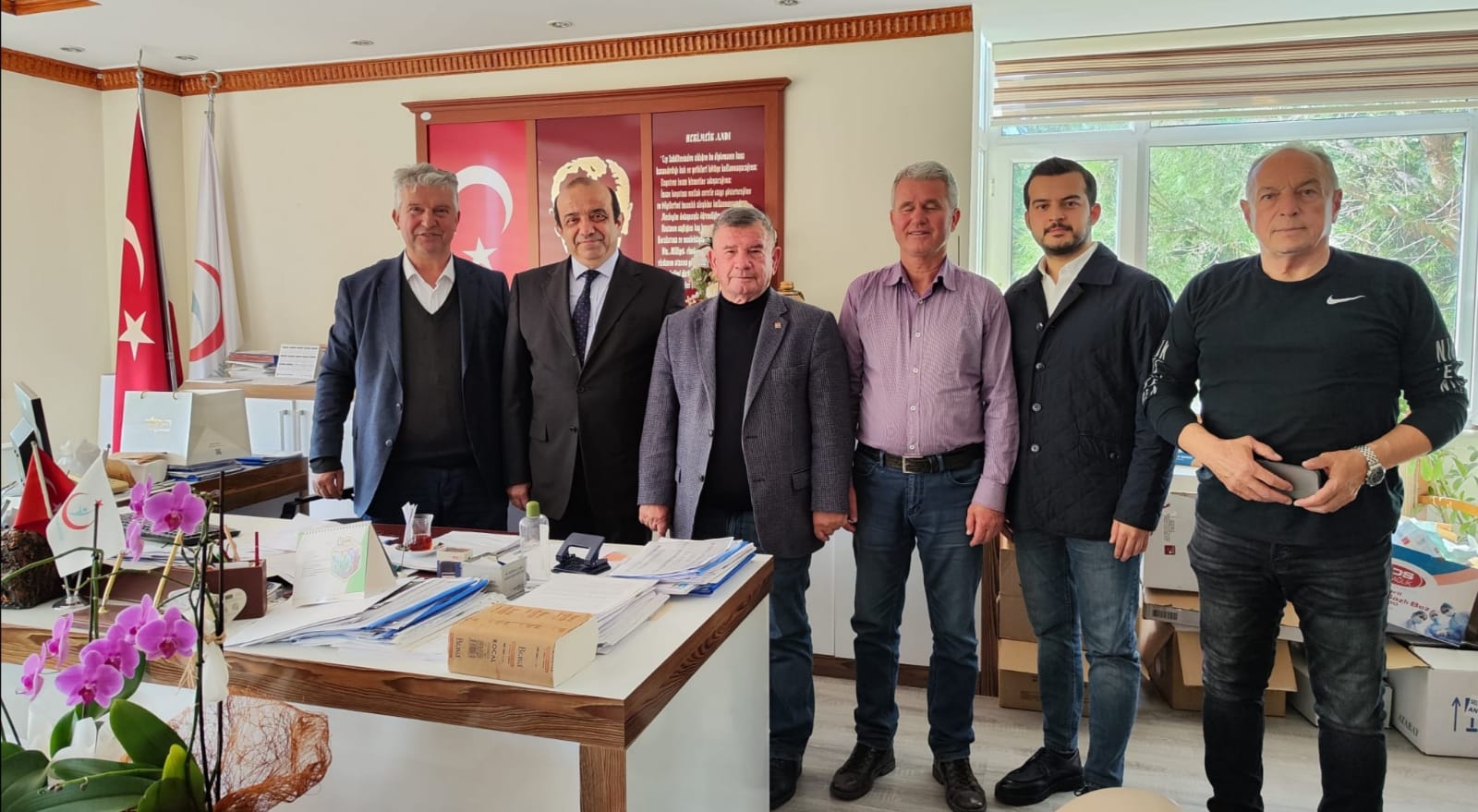 CHP’liler Sağlık Çalışanlarını Unutmadı