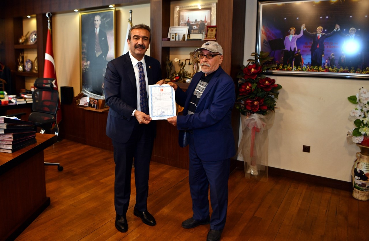 HERKES ARSA ARARKEN O ARSASINI BAĞIŞLADI