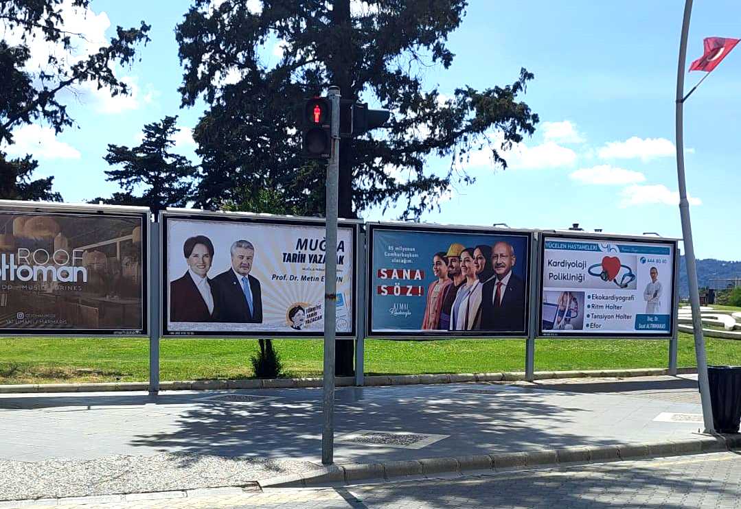 Kadın Milletvekili Adayının Afişlerini İndirdiler!