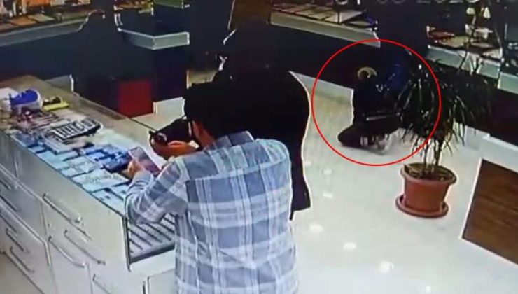 İstanbul’da akılalmaz olay! 2 çocuk, 4 milyon liralık altın bulunan çantayı çaldı