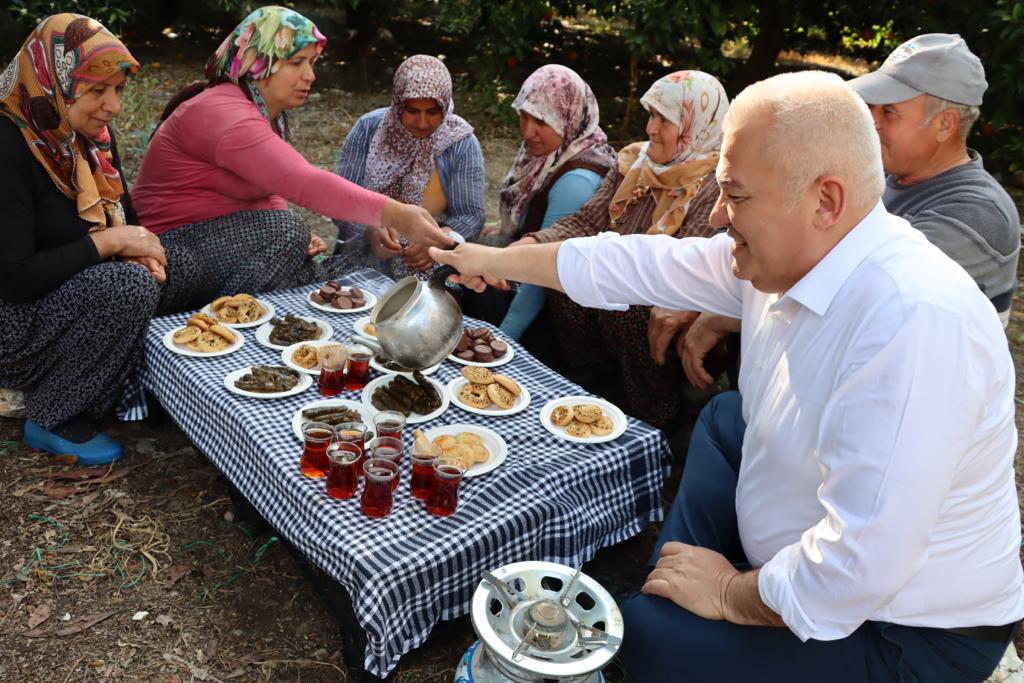 Şahin, emekçi kadınları unutmadı