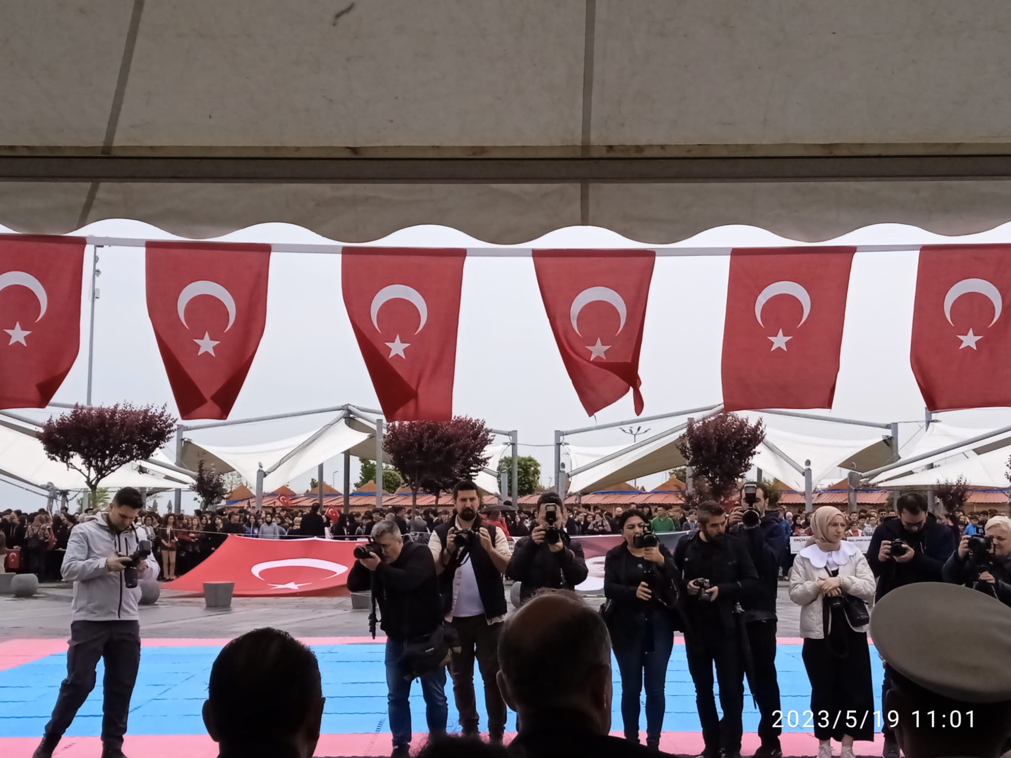 Uluslararası kadın ve toplumsal Gelişim Derneği, kadın farkındalık programlarına devam ediyor.