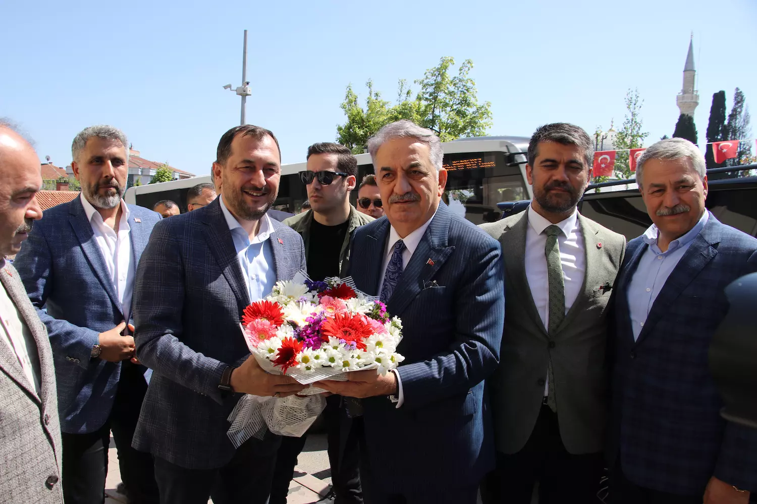 Her şeyin sahibi millettir, tabii ki inanç değerlerimizi bir arada tutarak millet egemenliğin sahibidir”