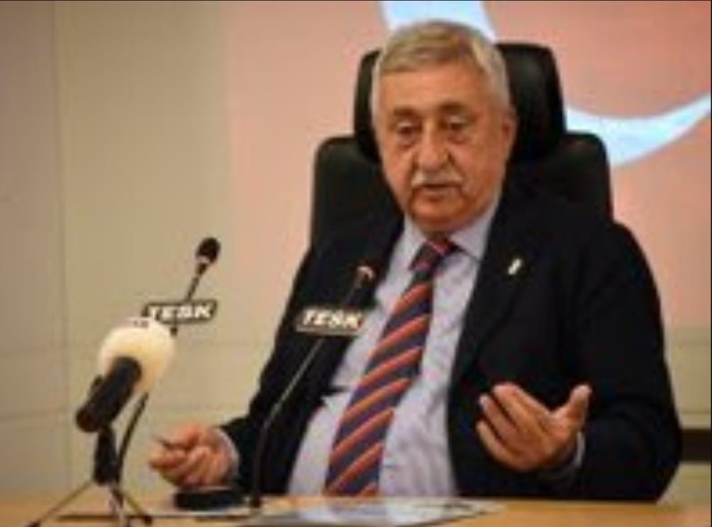 PALANDÖKEN,BİR KORNA SESİ BİNLERCE GENCİN GELECEĞİNİ MAHVEDEBİLİR 4 HAZİRAN PAZAR GÜNÜ 1 MİLYON 300 BİN ÖĞRENCİ SINAVA GİRECEK