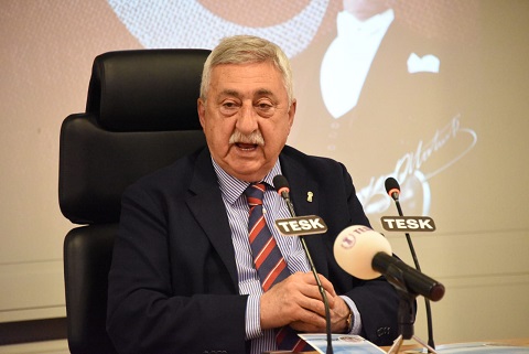 PALANDÖKEN BAYRAM ALIŞVERİŞLERİ PİYASAYA CAN SUYU OLACAK