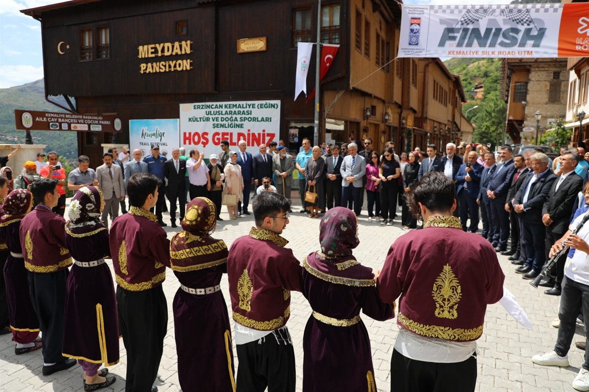 44. Erzincan Kemaliye Uluslararası Kültür ve Doğa Sporları Şenlikleri Başladı
