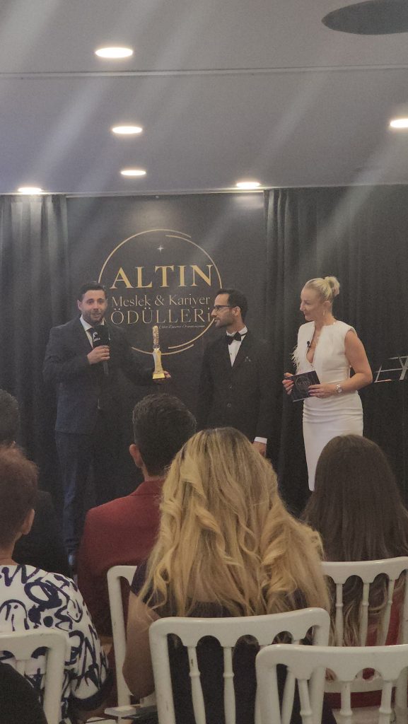 ÖZGÜN MEDYA HABER AJANSI ÖDÜLE DOYMUYOR