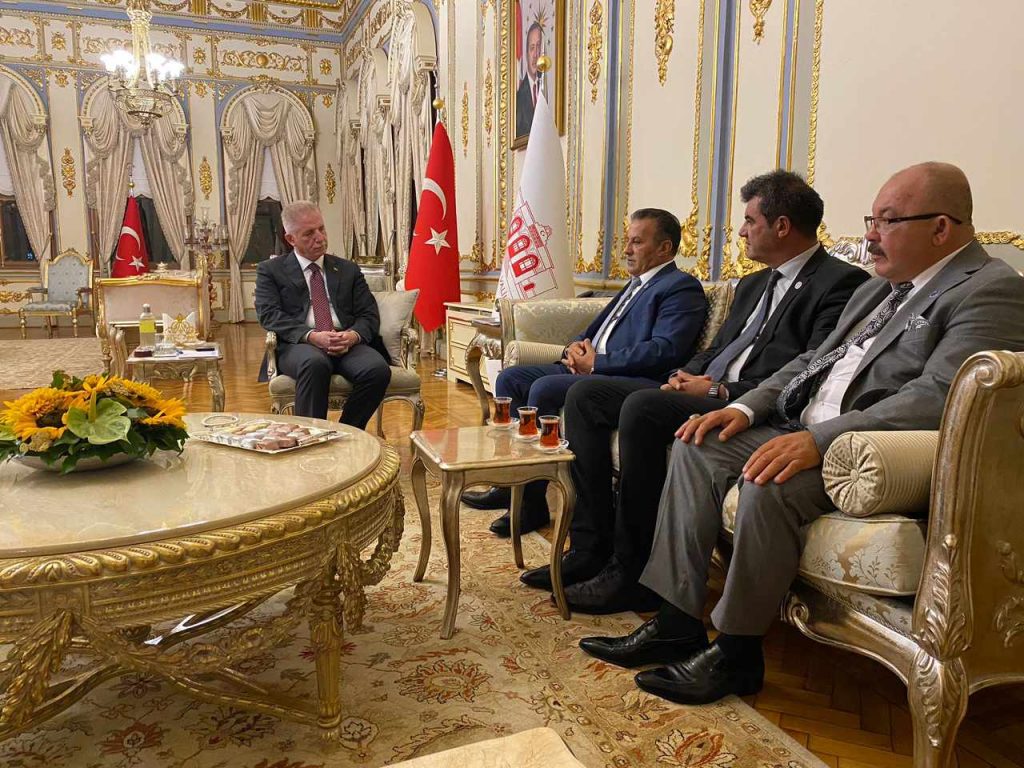 EMŞAV BAŞKANI YILMAZ ‘DAN İSTANBUL VALİSİ DAVUT GÜL’E ZİYARET