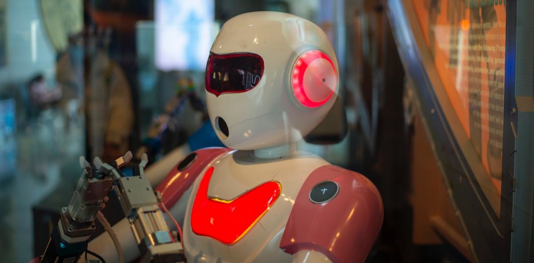 Çin, yaşlanan nüfusunun bakımı için robotlardan yararlanmak istiyor