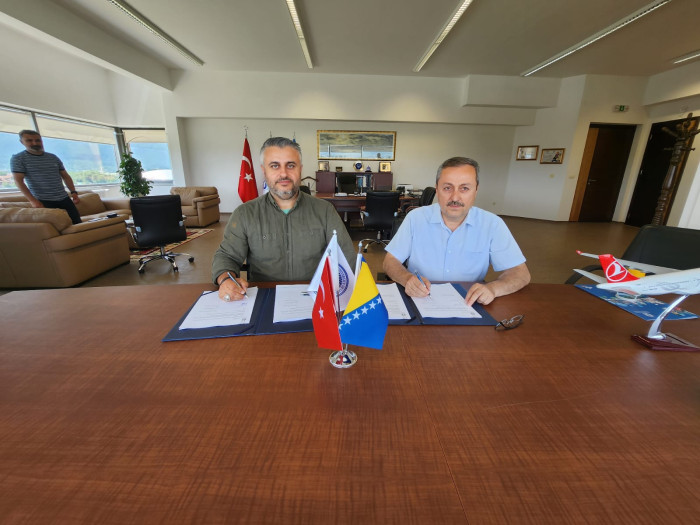 Turkish Press Medya grubu Uluslararası Saraybosna Üniversitesi ile işbirliği protokolü imzaladı