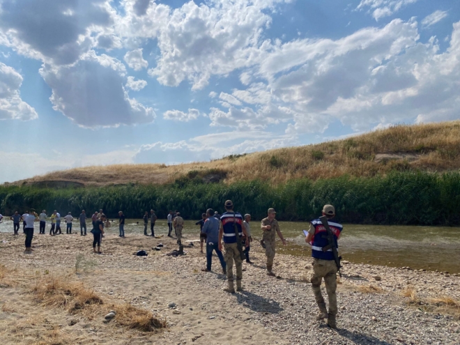 Siirt’te suya giren 19 yaşındaki genç kayboldu