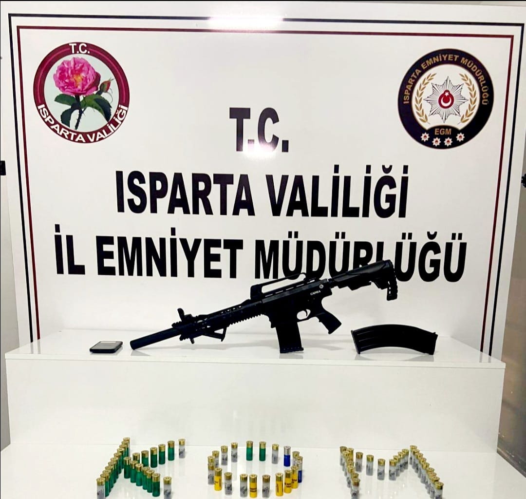 Isparta’da Dolandırıcı Operasyonu