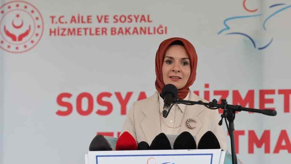 Toplam 2.8 Milyar Lira Evde Bakım Yardımını Hesaplara Yatırdık