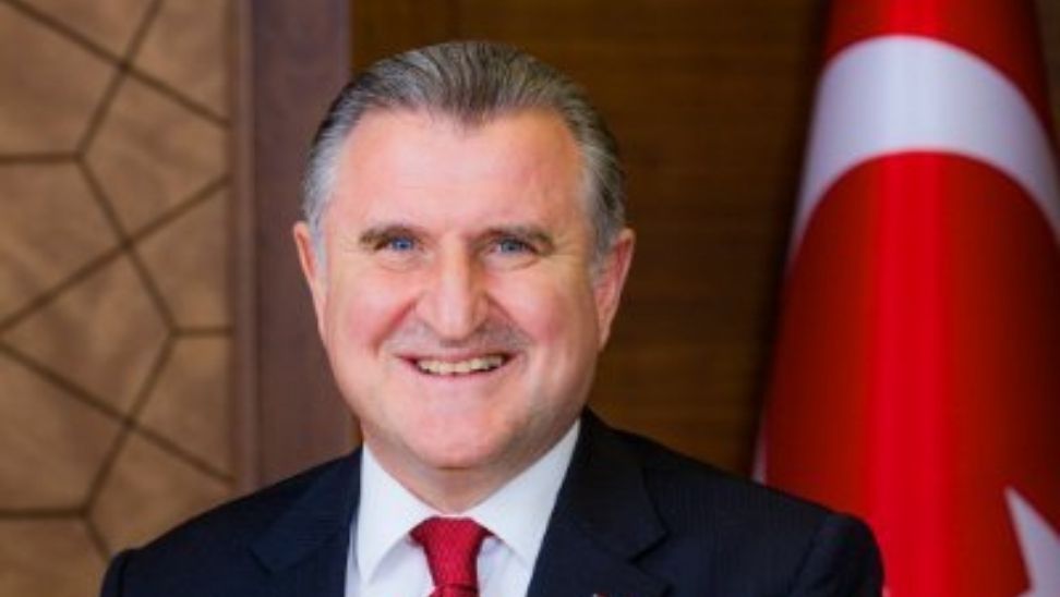 Bakan Bak Cevdet Ege Mutlu’yu Tebrik Etti