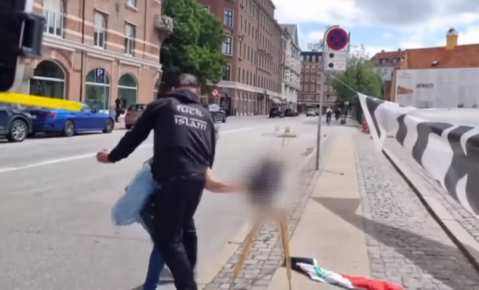 Danimarka’da Kuran-ı Kerim’e Saldırı