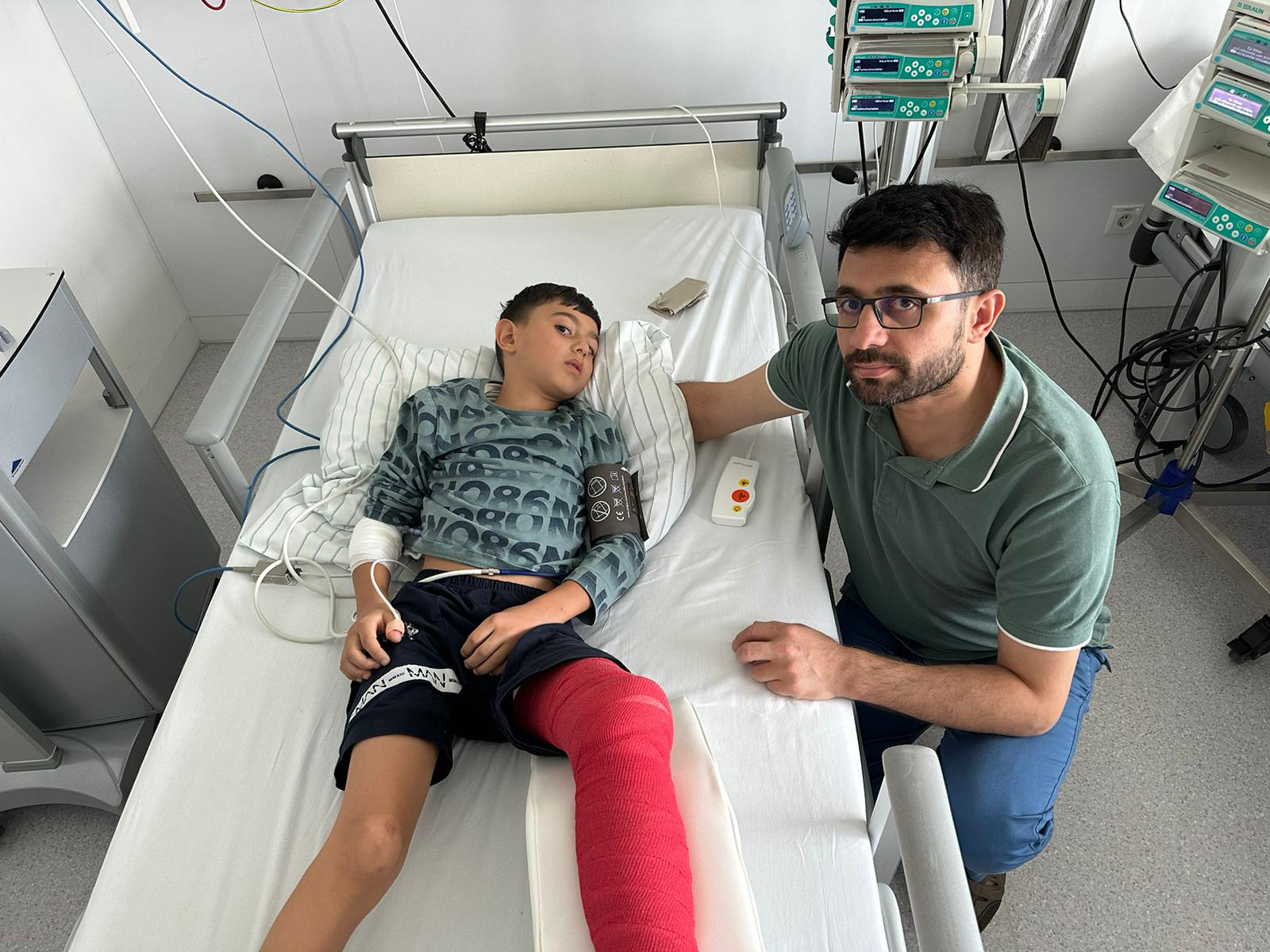 Almanya’da Bir Sürücü Öğrenciye Çarptı ve Kaçtı