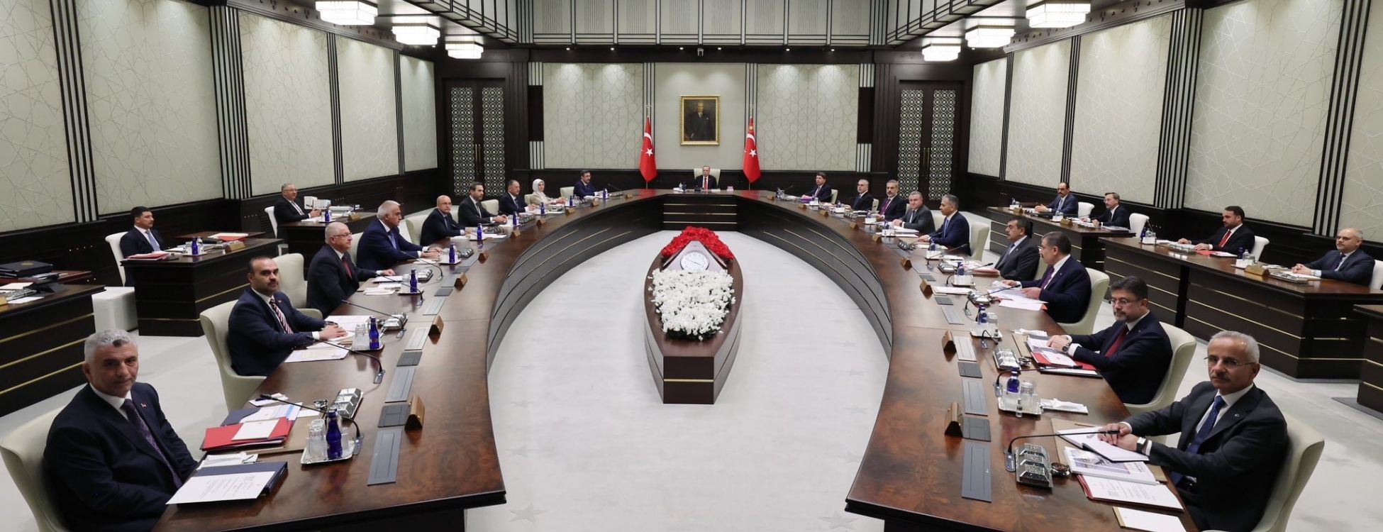 Kabine Toplantısı Başladı