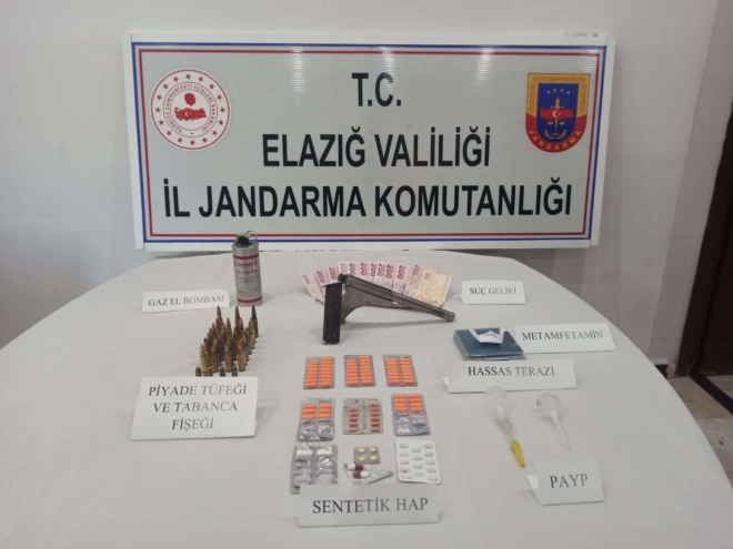 Elazığ’da Hırsızlık Şüphelisinin Evinden Cephanelik Çıktı