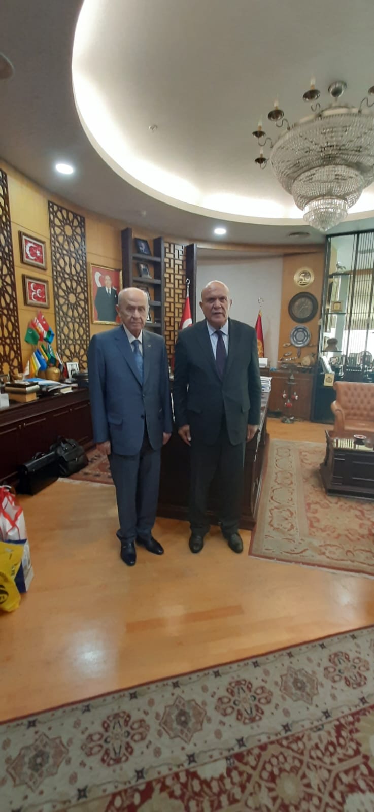 Bayburt Belediye Başkanı Pekmezci MHP Lideri Bahçeli’yi Ziyaret Etti