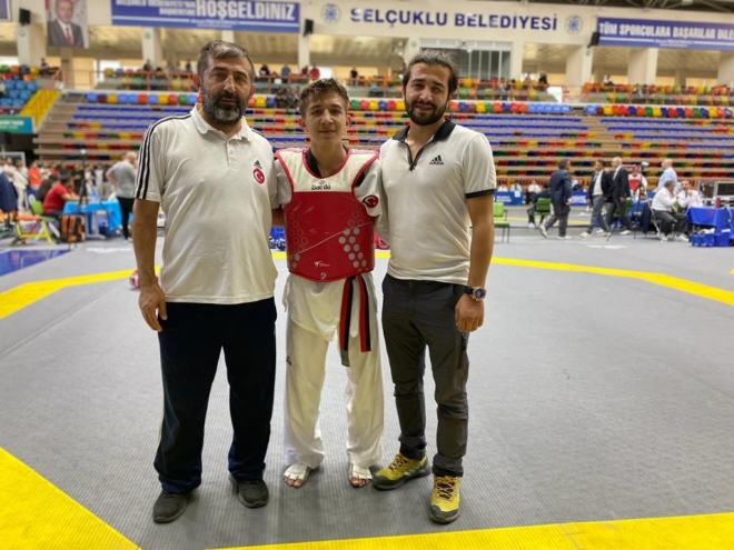 Niğdeli Mahmut, Yıldızlar Avrupa Şampiyonası Biletini Aldı