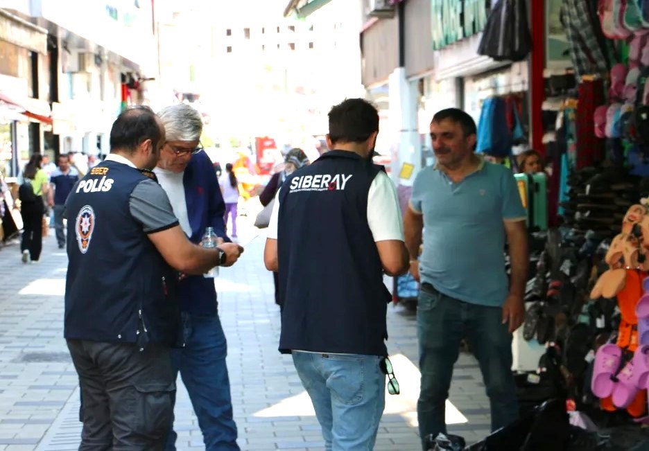 Rize Emniyeti’nden Siber Suçlarla İlgili Bilgilendirme Çalışması