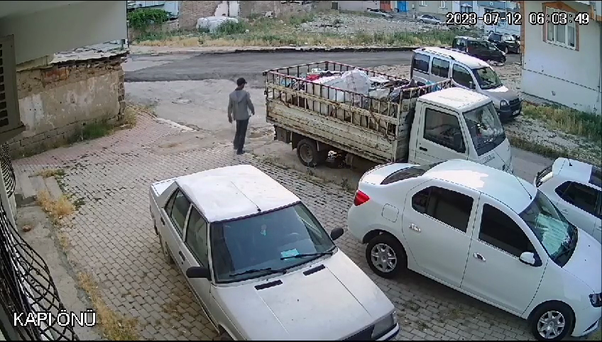 Elazığ’da Gece Keşif Yaptılar, Sabah Hırsızlık