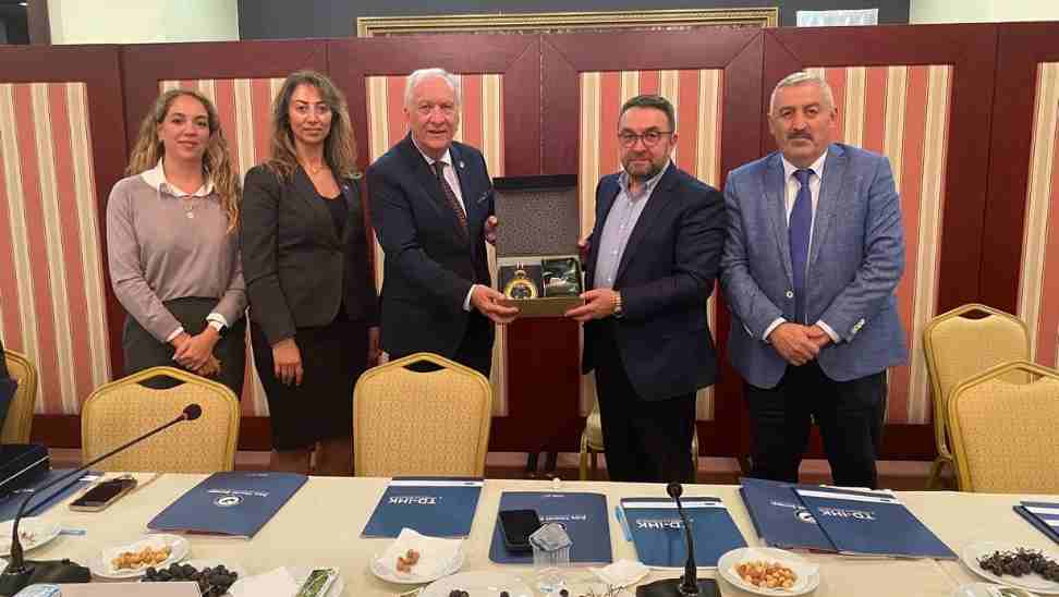 Çay sektörünün hedefi ihracatını artırmak