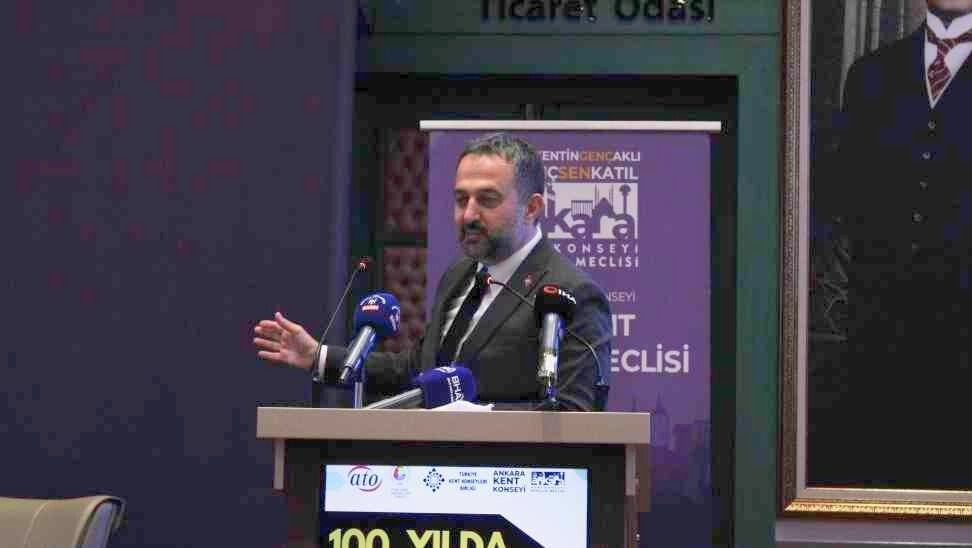 Z kuşağı belki kalp kırıyor ama yalan söylemiyor