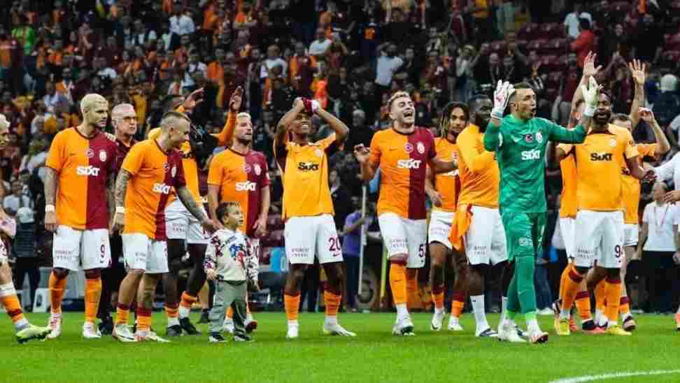 Galatasaray’ın rakibi Kırmızı Şeytanlar