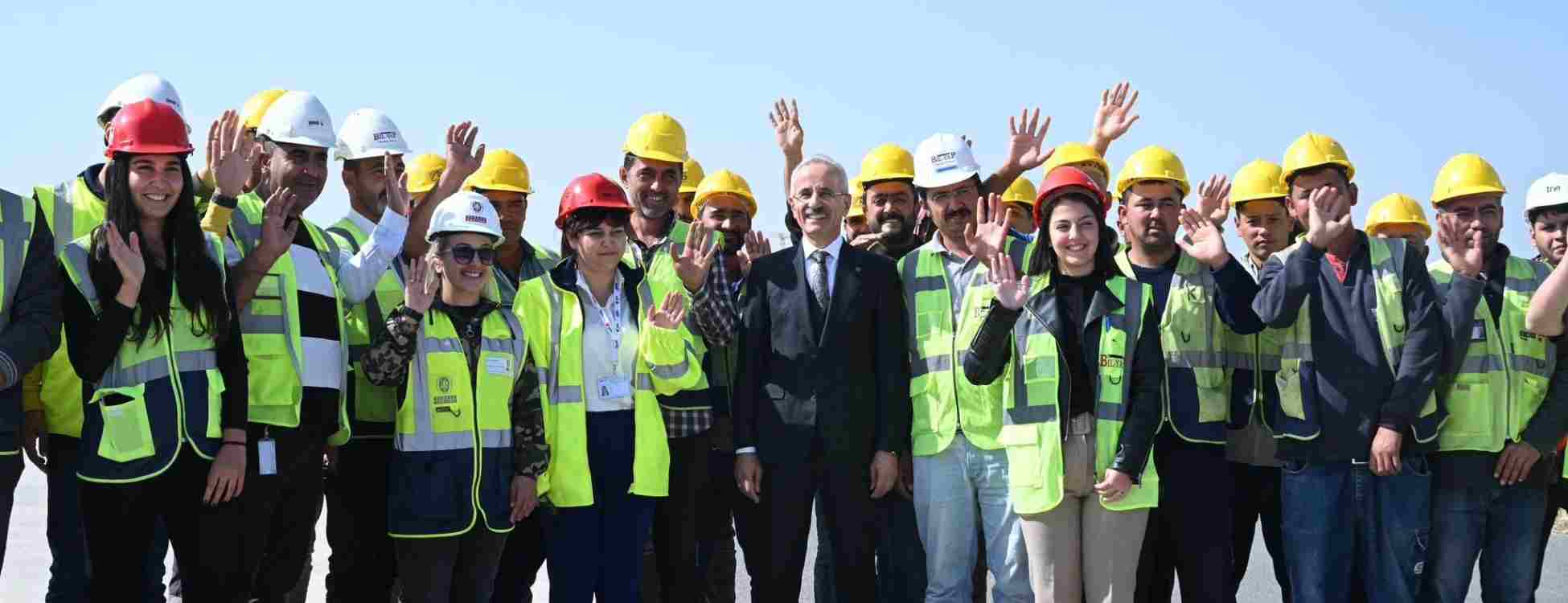 Esenboğa Havalimanı’nı vizyoner bir bakış açısıyla geliştiriyoruz