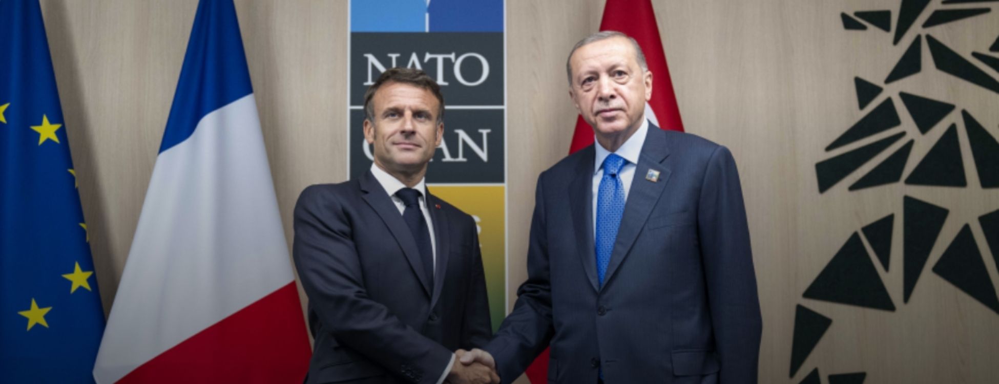 Cumhurbaşkanı Erdoğan, Fransız mevkidaşı Macron ile görüştü