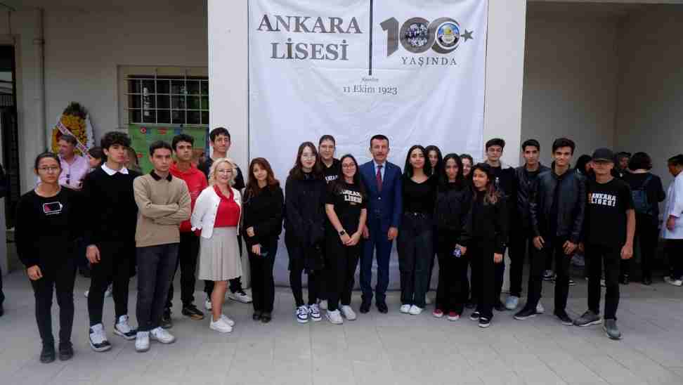 Cumhuriyet ile yaşıt Ankara Lisesi 100’üncü yılını kutladı