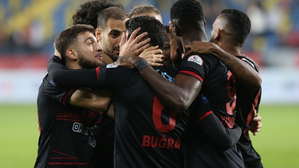 Gençlerbirliği 3 puanı 3 golle aldı