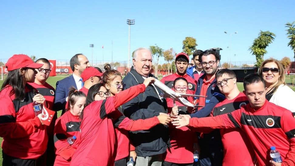 Gençlerbirliği, “engelli bireyleri” unutmadı!