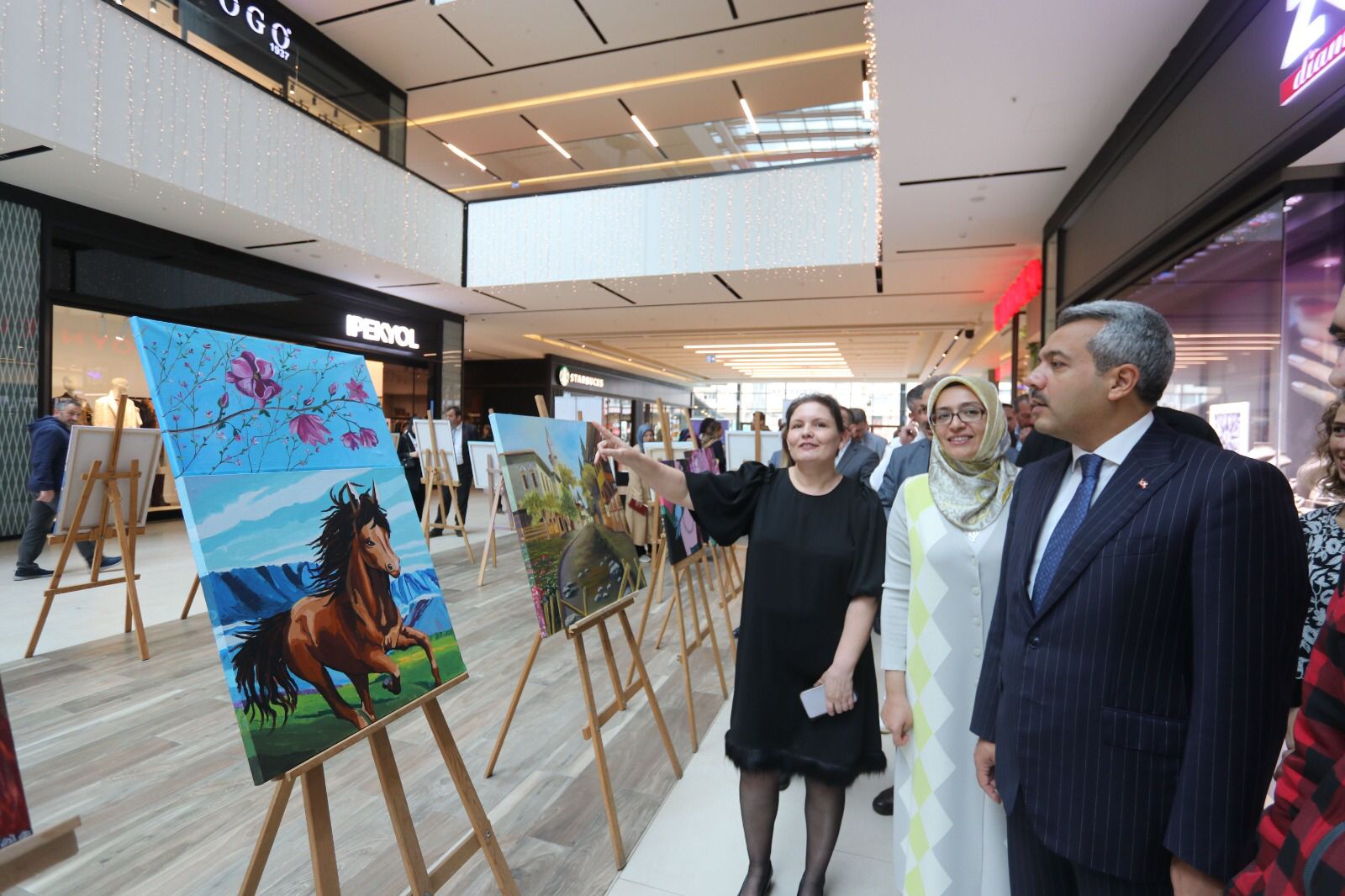 Rize’de TRSM hastalarının sergi açılışı yapıldı