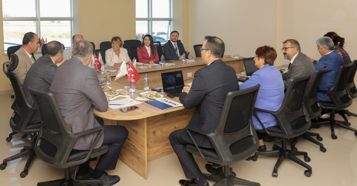 VALİ ÖKSÜZ, MAKÜ-BAKA TEKNOKENT TOPLANTISINA KATILDI